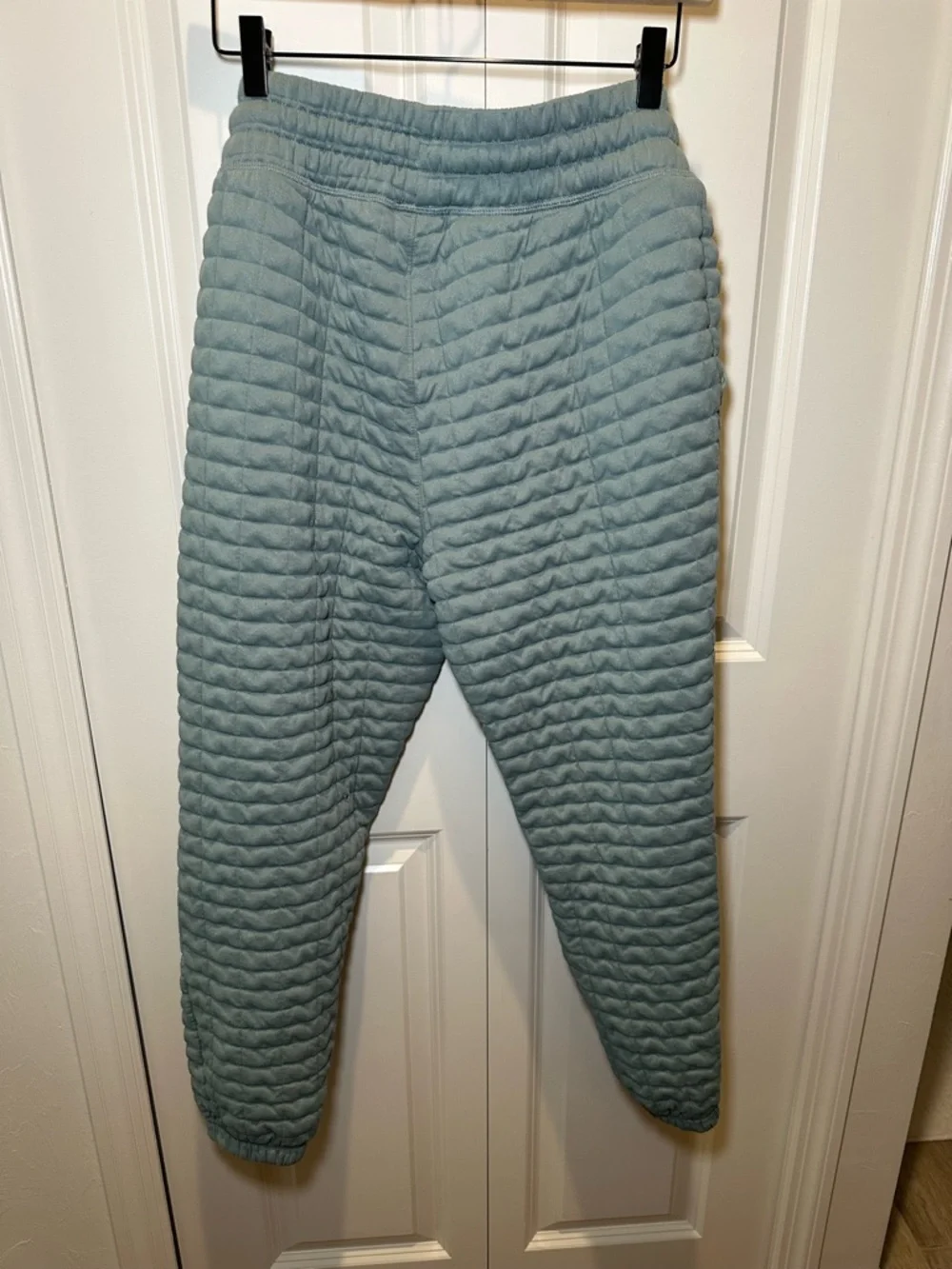Avalanche Women’s Quilted Hoodie & Joggers Set - Sage Green Size M
